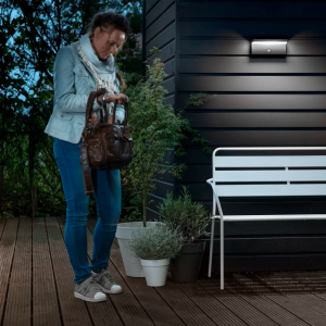 Aplique Bustan LED 1×3,8W 4000K Ultra Eficiente con Sensor Antracita IP44 – Philips - Imagen 5