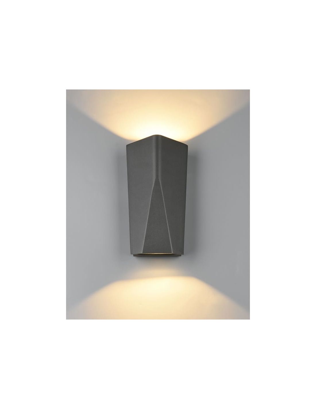 Aplique exterior LED Tay 2x4.5W 580lm 3000K IP65 Trio Lighting luz arriba y abajo instalado en pared