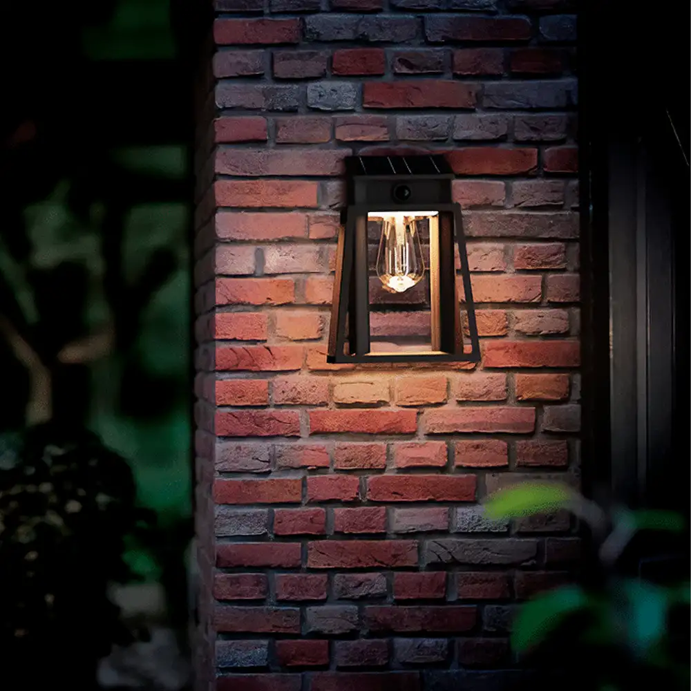 tiendas deco aplique lysin led 1 x 32w 2700k solar con sensor ultra eficiente negro ip44 philips 5