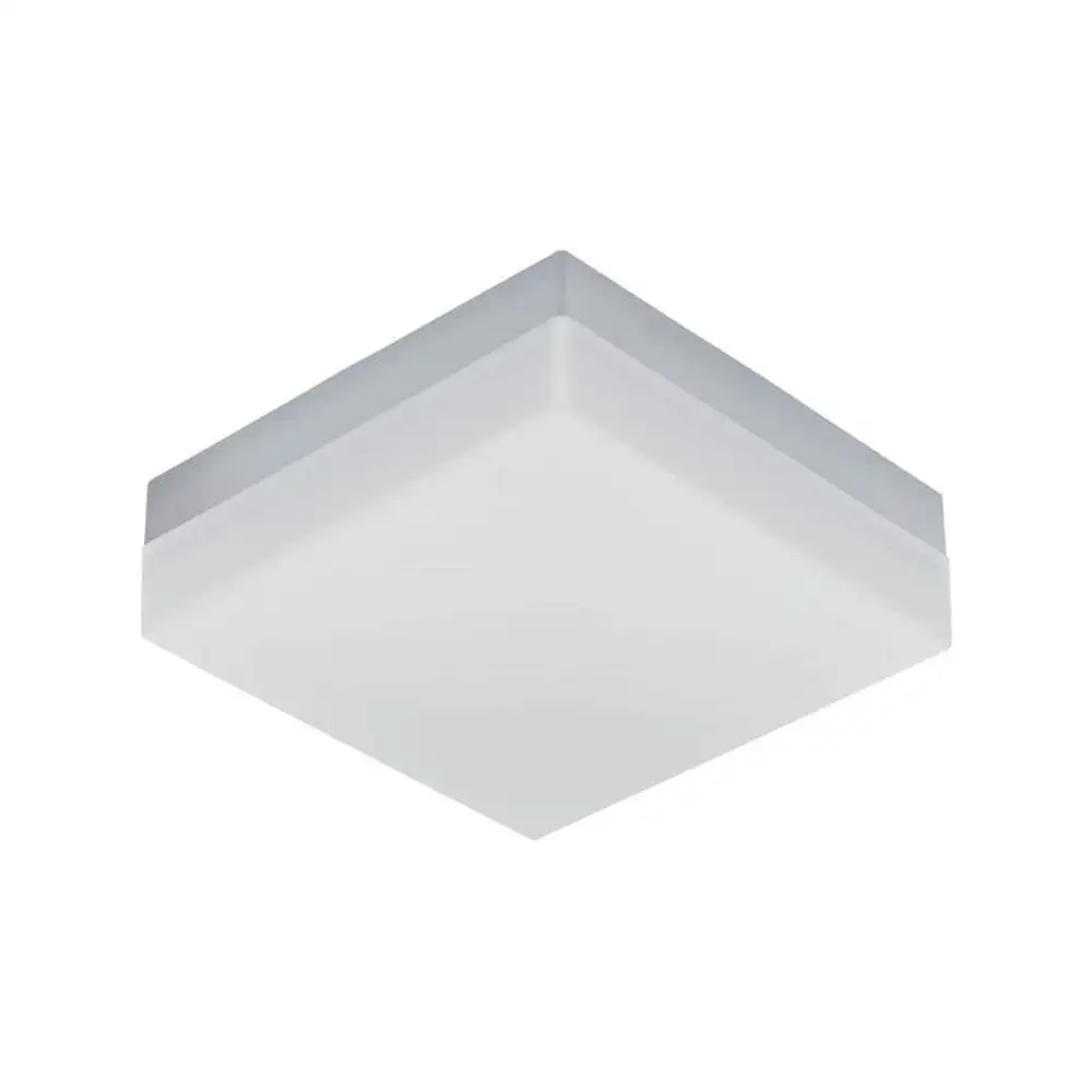 Luz cuadrada de techo blanca.