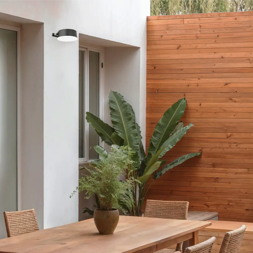 tiendas deco aplique vynce r led 1 x 15w 2700k solar negro ip44 philips 3