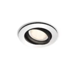 Foco empotrado Milliskin R Philips Hue LED 4.2W níquel White Ambience instalado en techo.