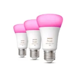 Pack 3 bombillas LED A60 Philips Hue White & Color 9W E27 mostrando luz blanca y luz de color.