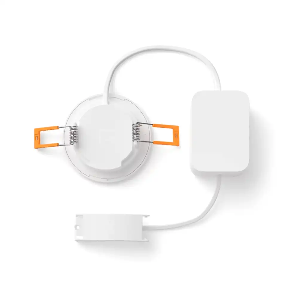 Pack 3 empotrados Downlight Slim P Philips Hue blanco White and Color IP44 parte trasera con driver.