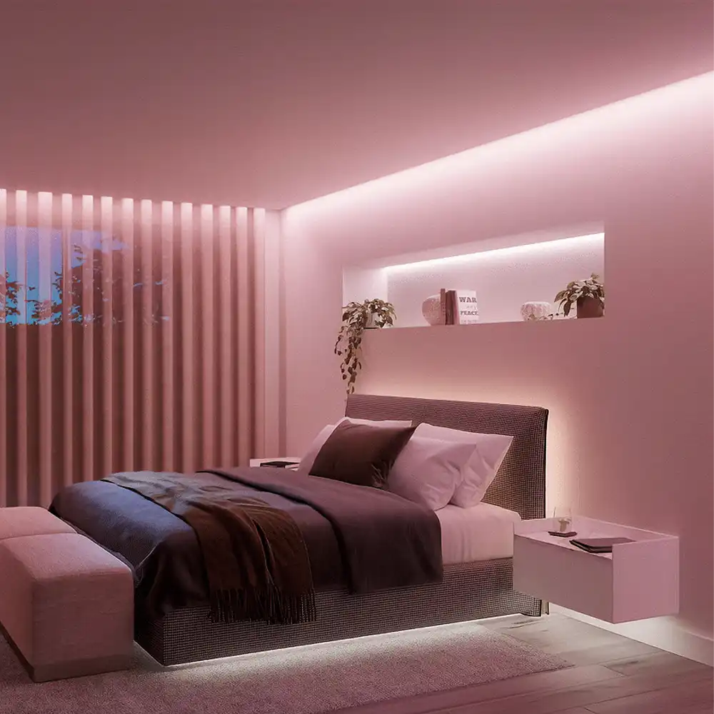 Tira LED Philips Hue Lightstrip Plus 3m creando ambiente rosa en dormitorio moderno