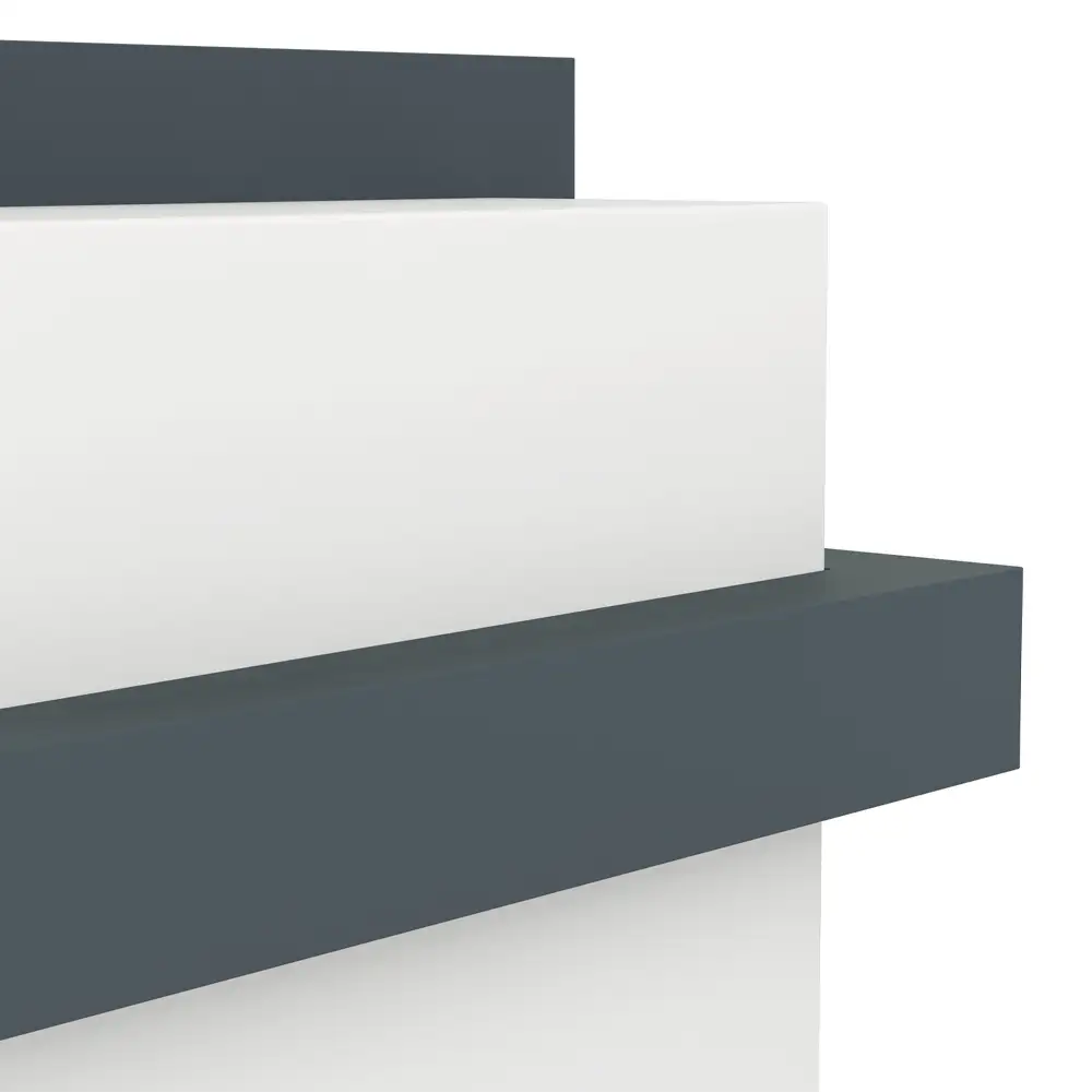 Diseño moderno en colores neutros.