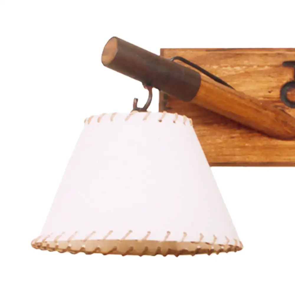 Portalámparas de pared doble media maza en madera con pantallas textiles estilo rústico Campiluz detalle lateral