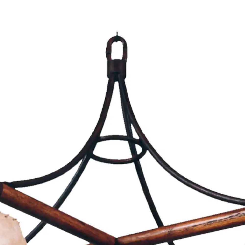 Portalámparas de techo colgante 4 luces en madera y metal con pantallas estilo rústico Campiluz detalle estructura